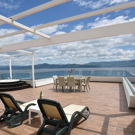 Hotel Izgrev Spa & Aquapark Struga Ngoại thất bức ảnh